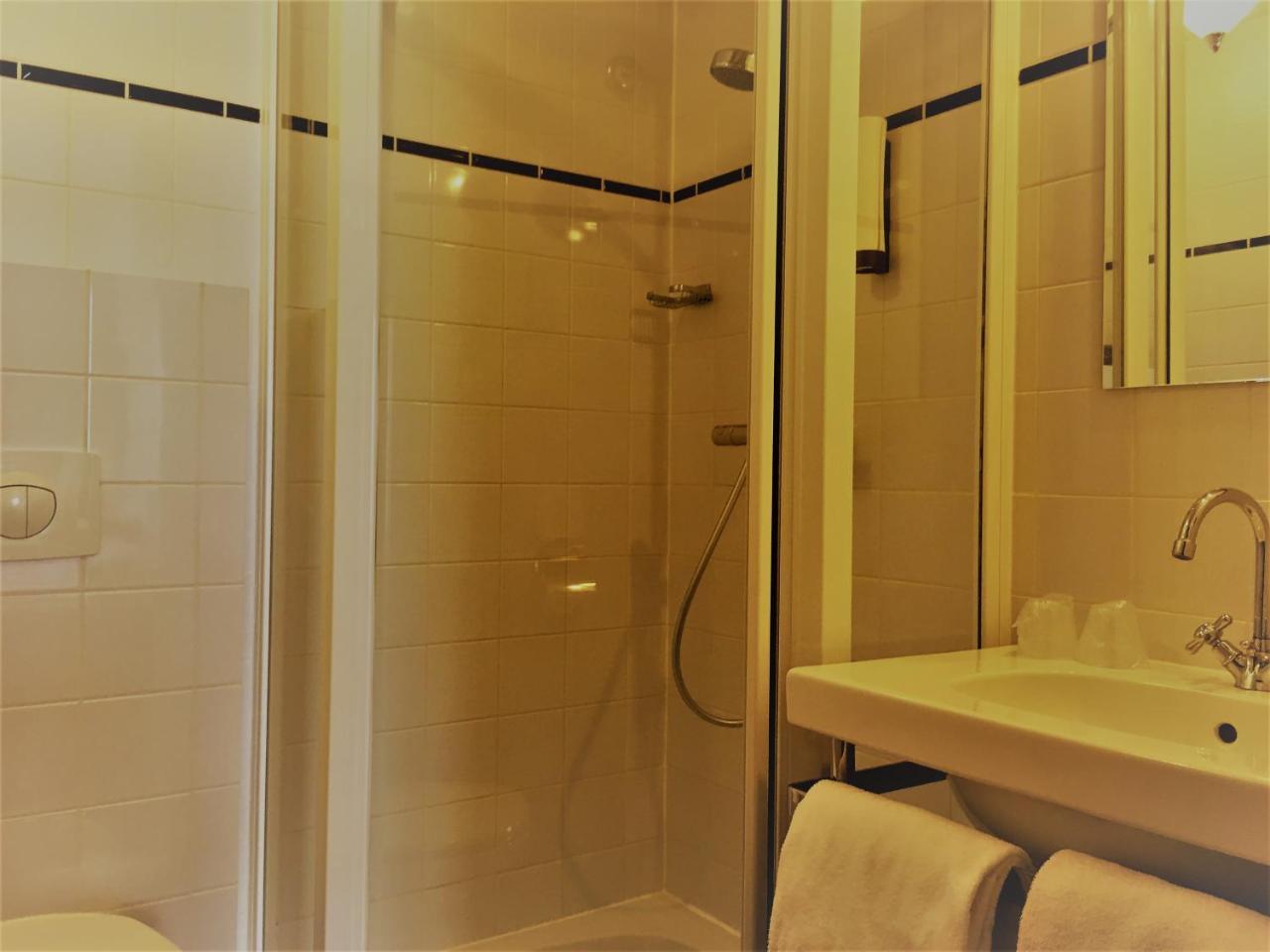 Hotel Courage 3*