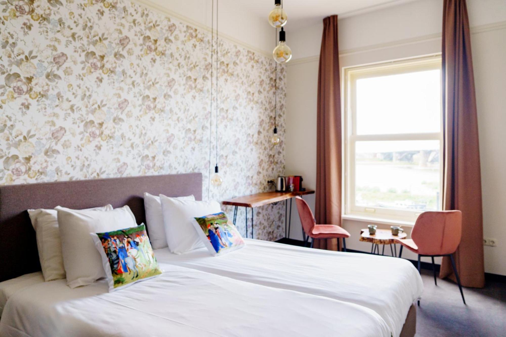 Courage Waalkade Hotel Nijmegen